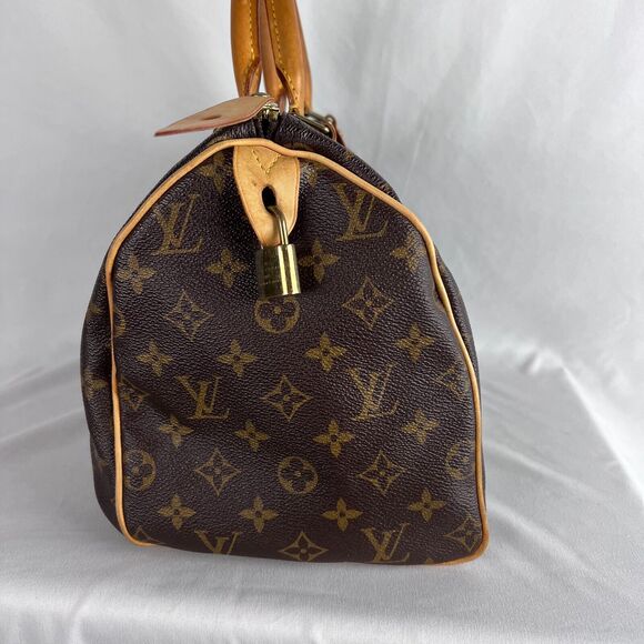 Louis Vuitton Speedy 30 Monogram Bag - Picture 5 of 16